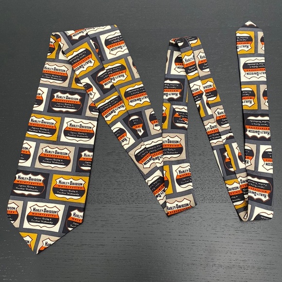 Harley-Davidson Vintage Silk Print Tie - Picture 1 of 8